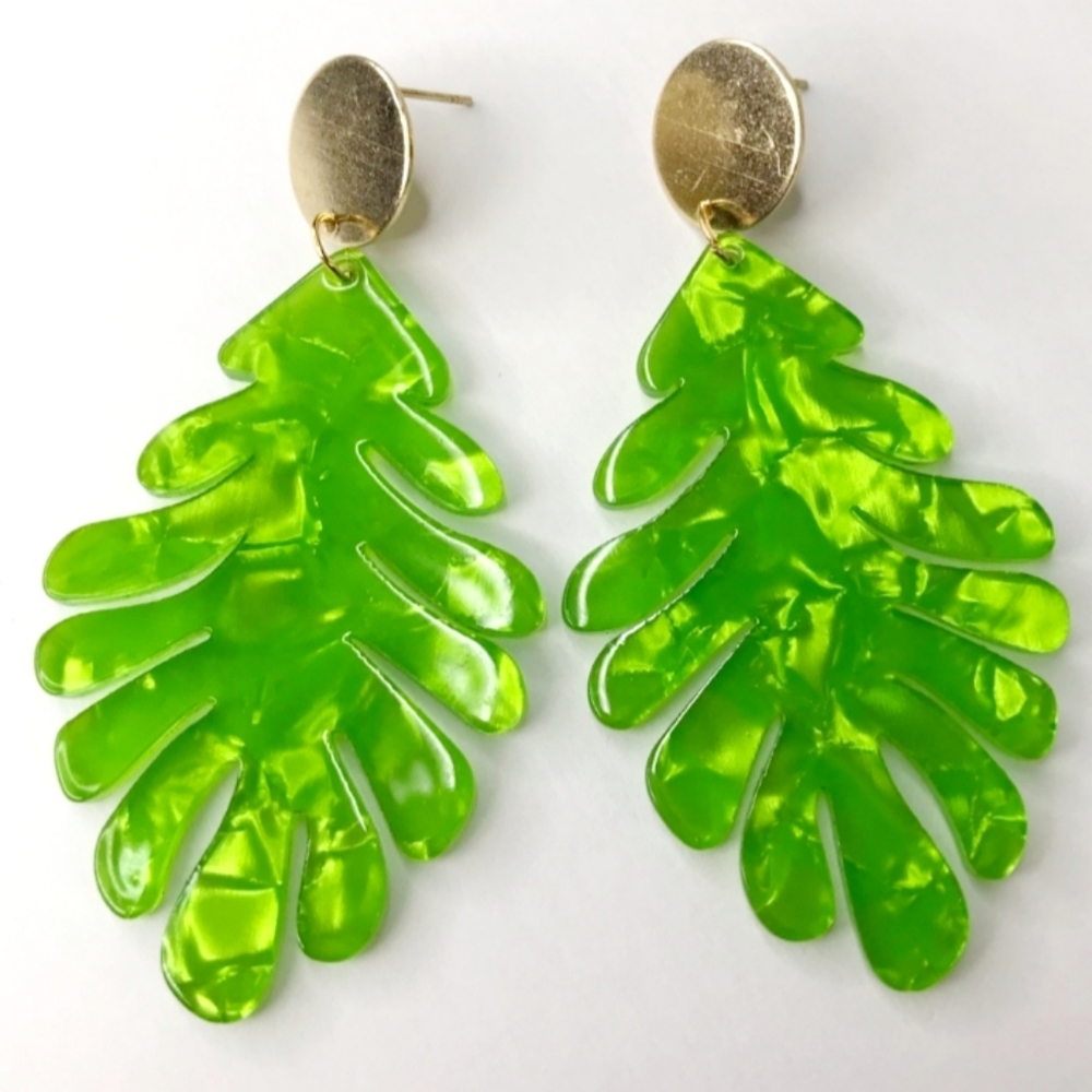 Acrylic Resin Leaf Drop Dangle Statement Earrings… - image 1